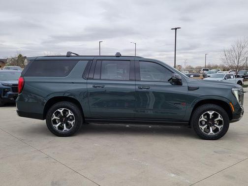 2026 GMC Yukon XL AT4