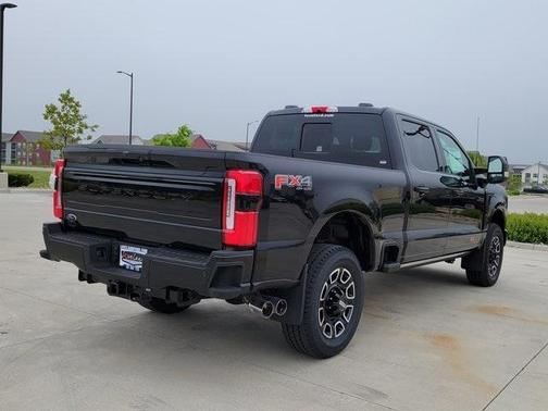 2025 Ford F-250 Platinum
