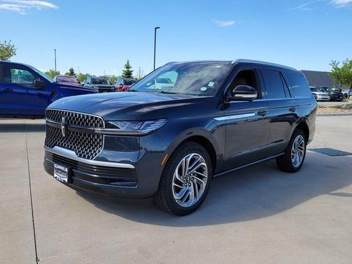 Flight Blue 2026 Lincoln Navigator Reserve