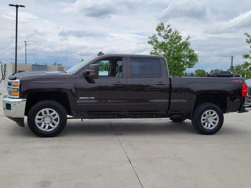 Havana Brown Metallic 2019 Chevrolet Silverado 2500 LT