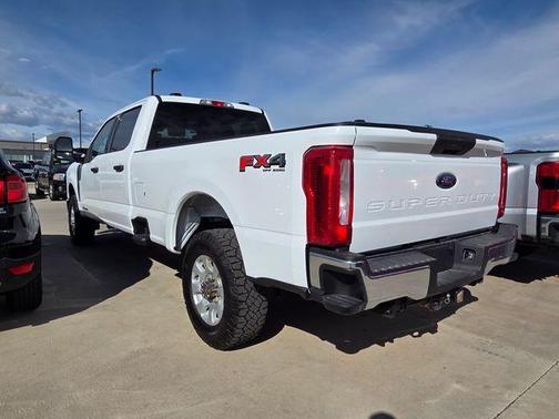 2024 Ford F-350 XLT