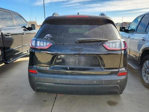 2023 Jeep Cherokee Altitude Lux