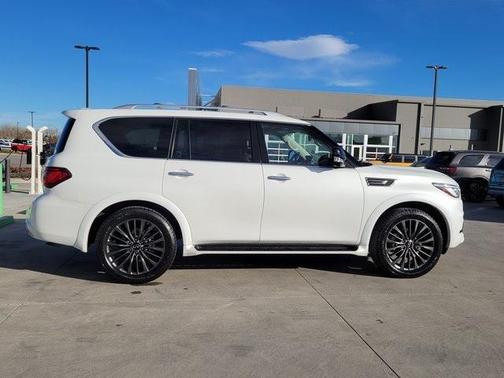 2024 INFINITI QX80 PREMIUM SELECT