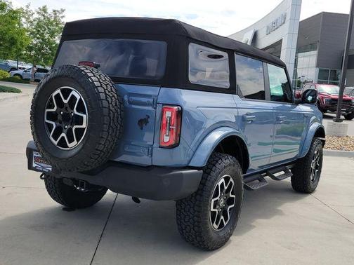 Azure Gray Metallic 2023 Ford Bronco Outer Banks