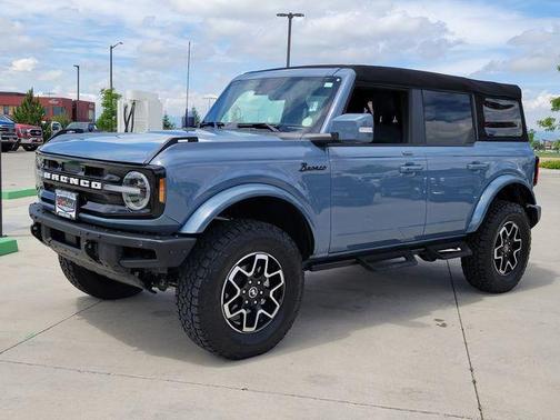 Azure Gray Metallic 2023 Ford Bronco Outer Banks