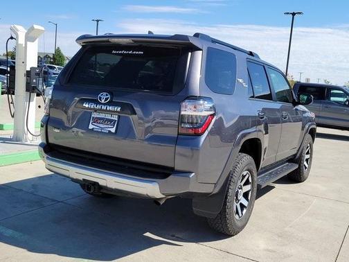 2022 Toyota 4Runner TRD Off Road