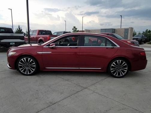 2019 Lincoln Continental Reserve