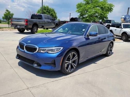 2022 BMW 330 i
