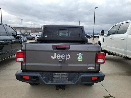 2020 Jeep Gladiator Overland