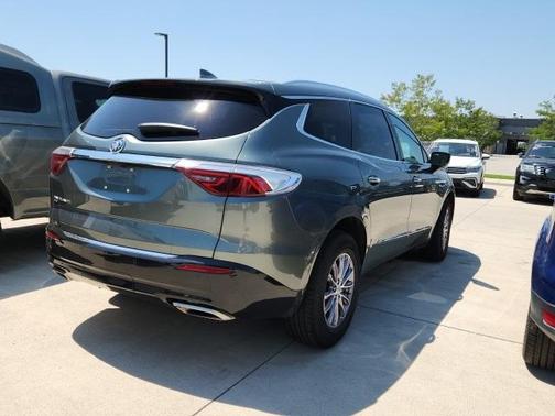 2023 Buick Enclave Premium