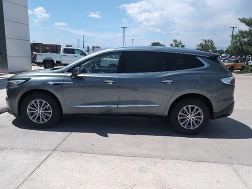 2023 Buick Enclave Premium