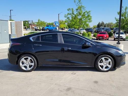 2018 Chevrolet Volt LT