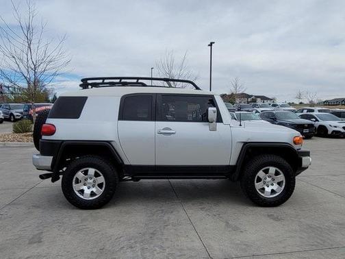 2007 Toyota FJ Cruiser Base (Retail Orders Only) (M6)