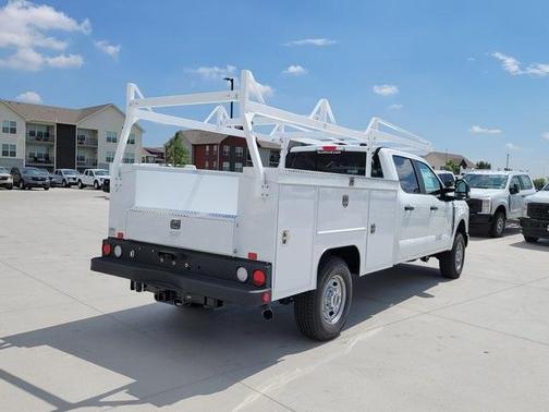 2025 Ford F-250 XL