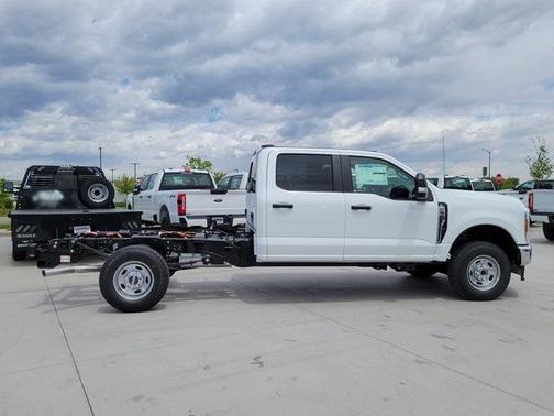 2025 Ford F-250 XL