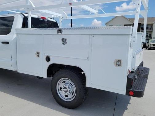 2025 Ford F-250 XL
