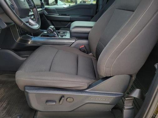 Black Metallic 2023 Ford F-150 XLT