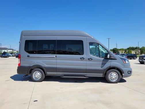 2025 Ford Transit-350 XLT