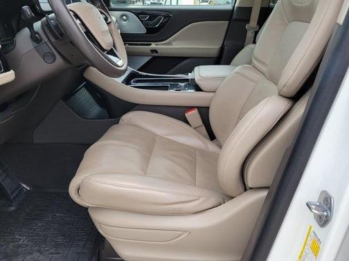 2022 Lincoln Aviator Reserve AWD
