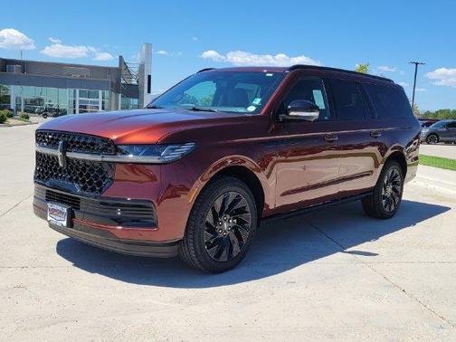 Bronze Fire Tinted Clearcoat 2027 Lincoln Navigator Reserve