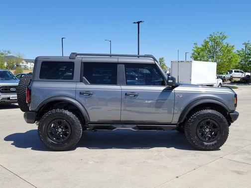 Carbonized Gray Metallic 2022 Ford Bronco Wildtrak
