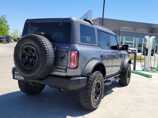 Carbonized Gray Metallic 2022 Ford Bronco Wildtrak