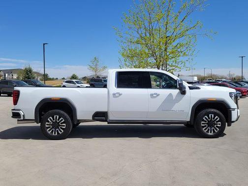 Summit White 2025 GMC Sierra 3500 Denali Ultimate