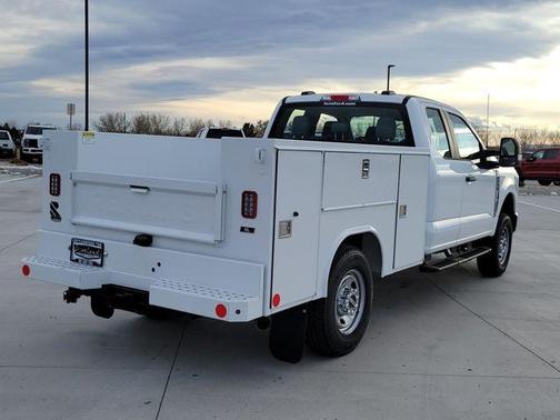 Oxford White 2026 Ford F-250 XL