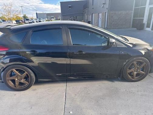 2018 Ford Focus ST Base