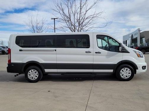 2024 Ford Transit-350 XLT