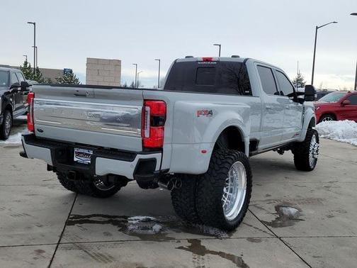 2025 Ford F-450 Platinum