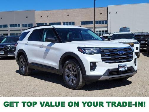 Star White 2026 Ford Explorer Active
