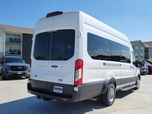 2025 Ford Transit-350 XLT