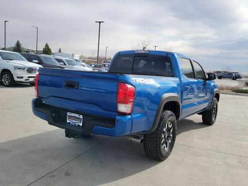 Blazing Blue Pearl 2017 Toyota Tacoma TRD Off Road