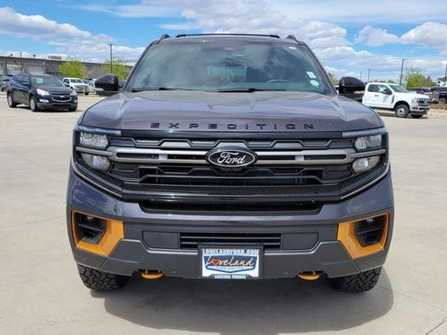 Dark Matter Gray Metallic 2026 Ford Expedition Tremor