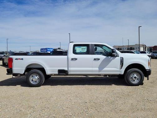 Oxford White 2026 Ford F-250 XL