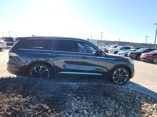 2023 Lincoln Aviator Reserve AWD