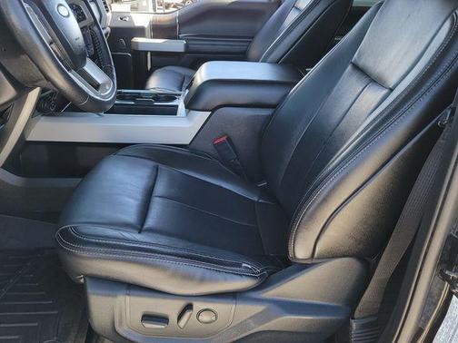 Black Metallic 2020 Ford F-350 Lariat Super Duty