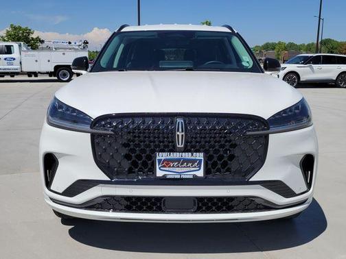 Pristine White 2026 Lincoln Aviator Premiere