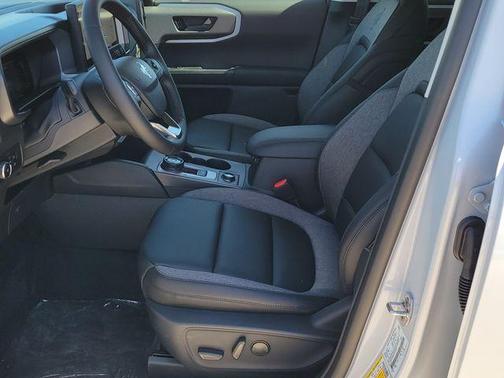 Space White Metallic 2026 Ford Bronco Sport Big Bend