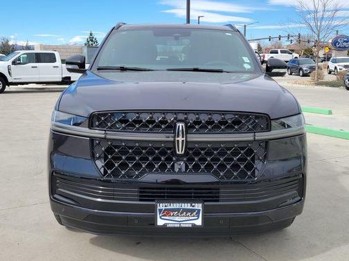 Starlight 2026 Lincoln Navigator Reserve