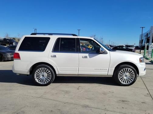 2017 Lincoln Navigator Reserve