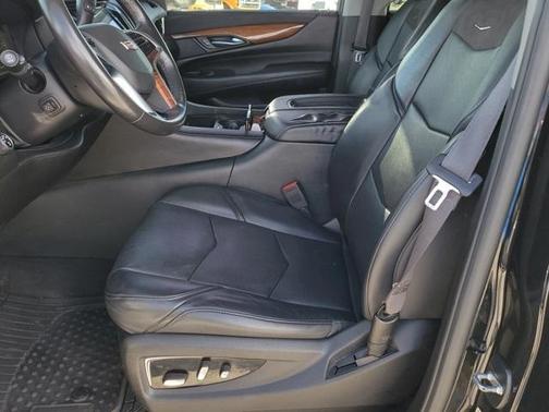 2015 Cadillac Escalade ESV Luxury