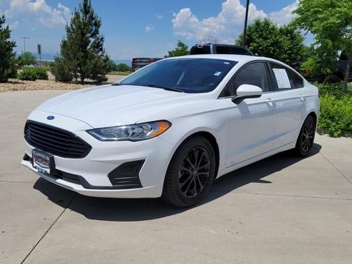 2020 Ford Fusion SE
