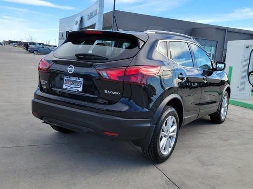 2018 Nissan Rogue Sport SV