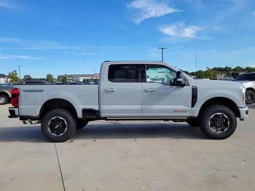 2026 Ford F-250 Lariat
