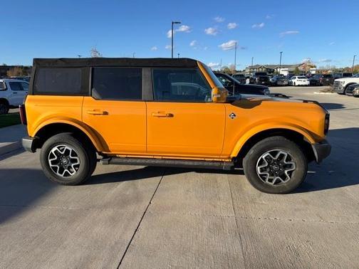 2022 Ford Bronco Outer Banks
