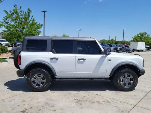 Oxford White 2024 Ford Bronco Big Bend