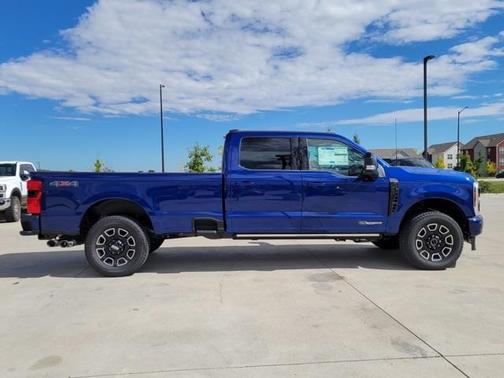 2026 Ford F-250 Platinum