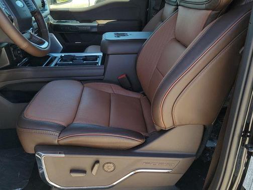 Agate Black Metallic 2026 Ford F-250 King Ranch